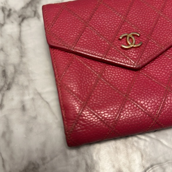 Chanel pink wallet - Picture 8 of 10